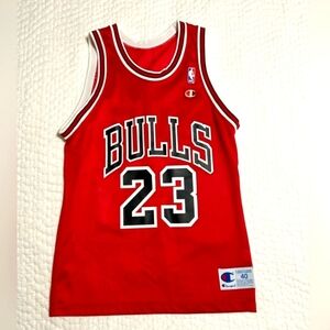 Original Michael Jordan 23 Bulls Jersey Champion Size 40